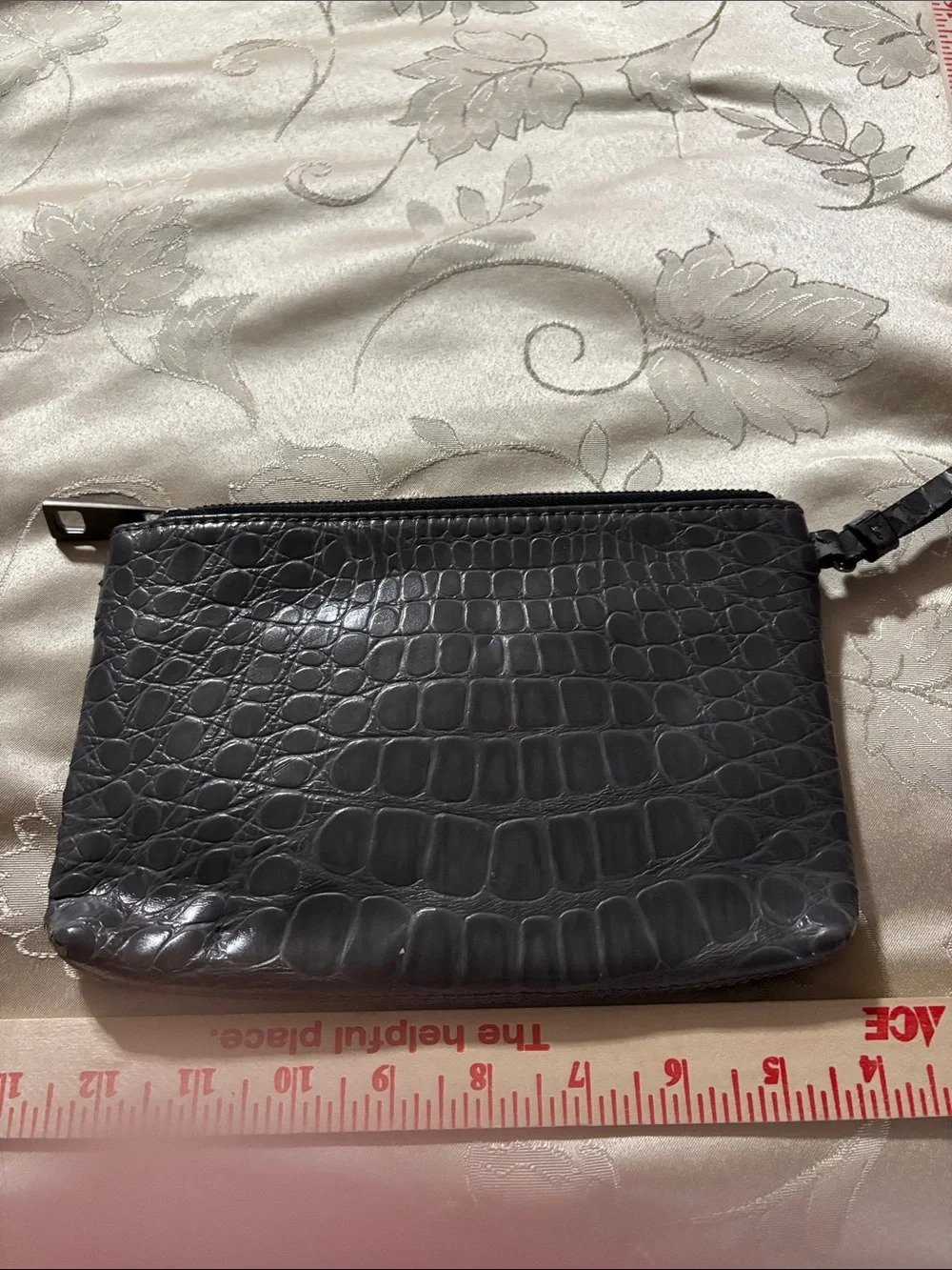 Simply Vera By Vera Wang stylish women